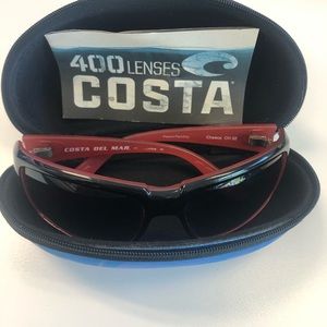 Costa Del Mar Cheeca black and pink with case